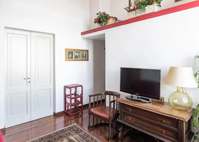 Niobe - Exclusive Lakefront With Private