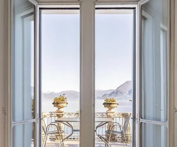 Niobe - Exclusive Lakefront With Private Stresa