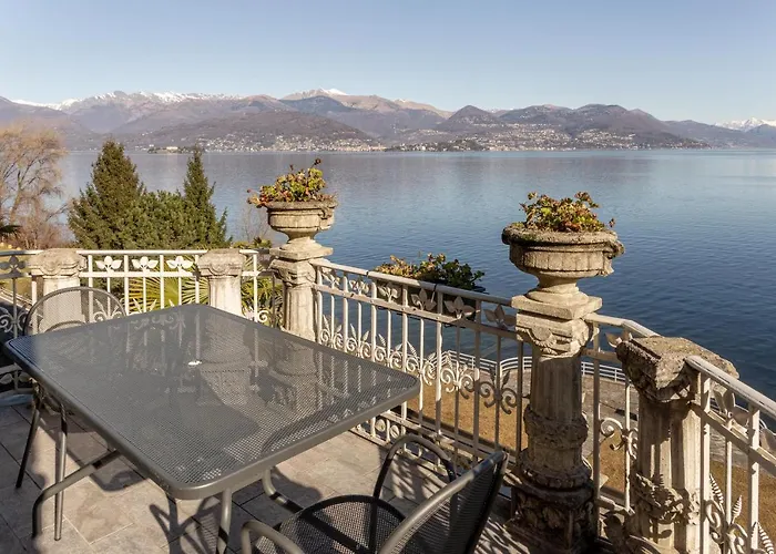 Niobe - Exclusive Lakefront With Private *